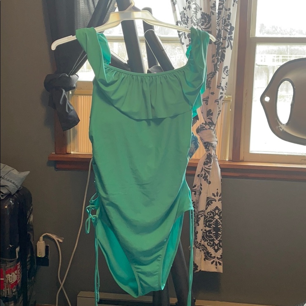 Beautiful side lace up swimsuit!